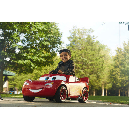 Lightning mcqueen battery clearance operated car